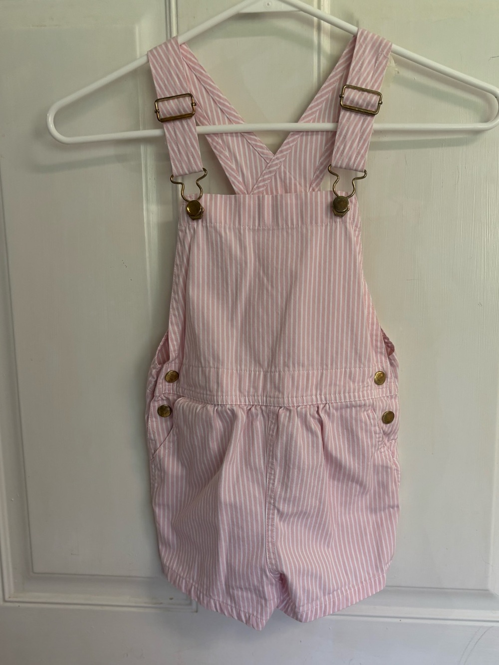 Size 6 The Beaufort Bonnet Company pink/white Channing Choo Choo Overalls. EUC